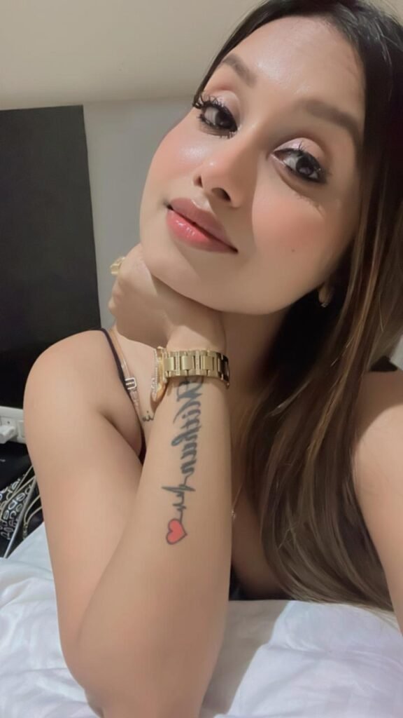Luxury Call Girl Hyderabad with Private Booking